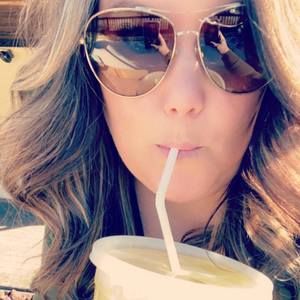 Meet your Posher, Janelle